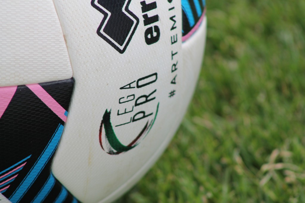 Pallone Lega Pro