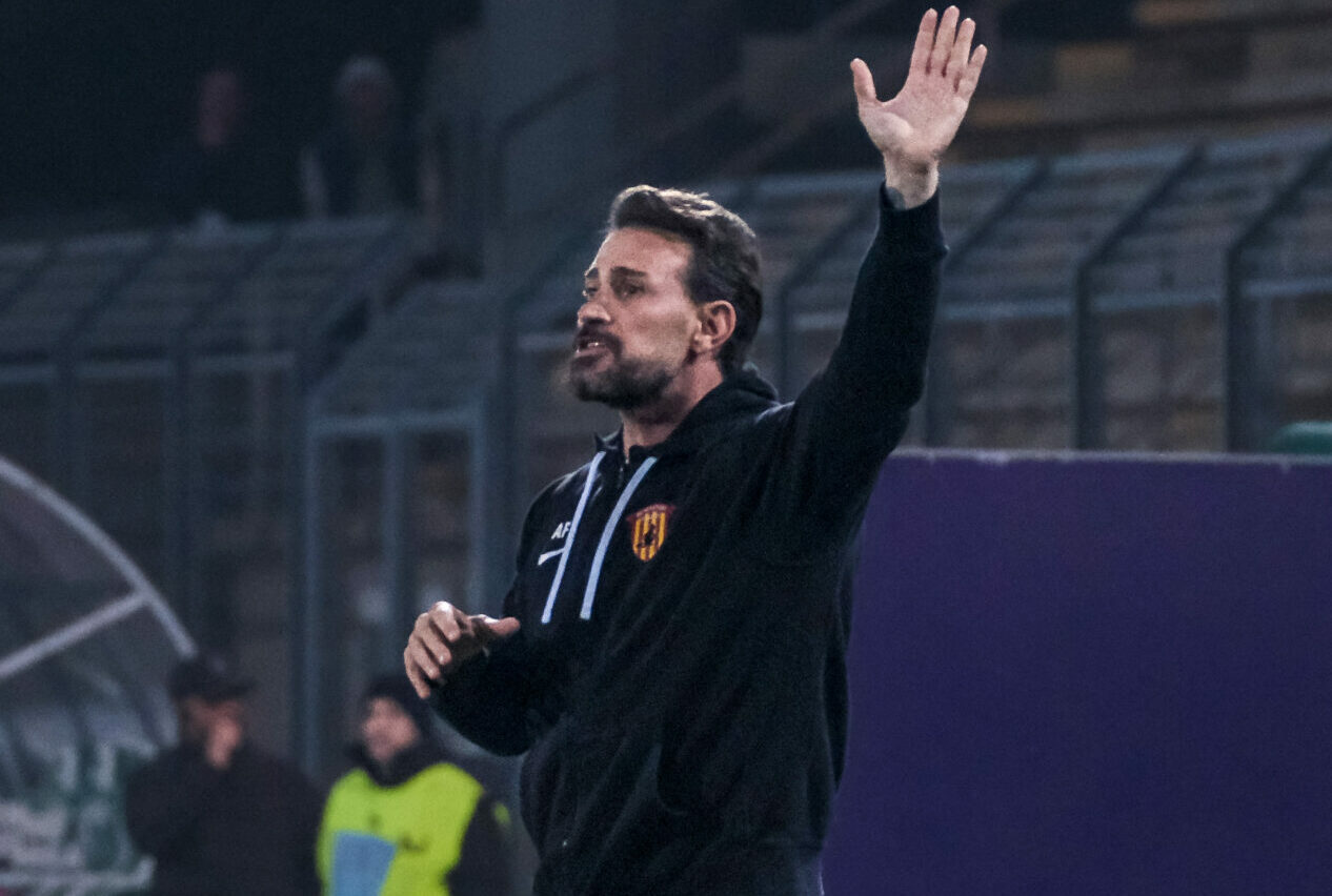 Floro Flores allenatore del Benevento